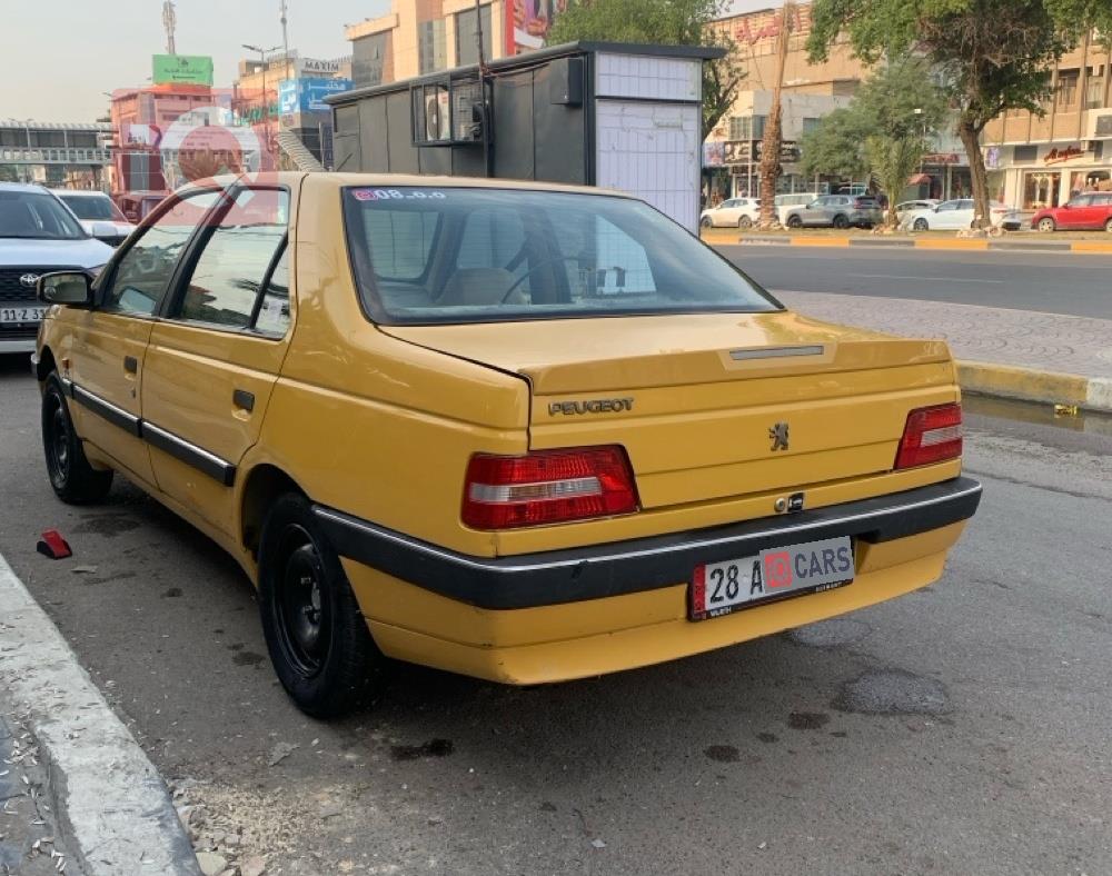 Peugeot 405